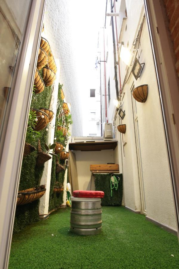 Duplex En Chamberi Osoteca Apartment Madrid Exterior photo